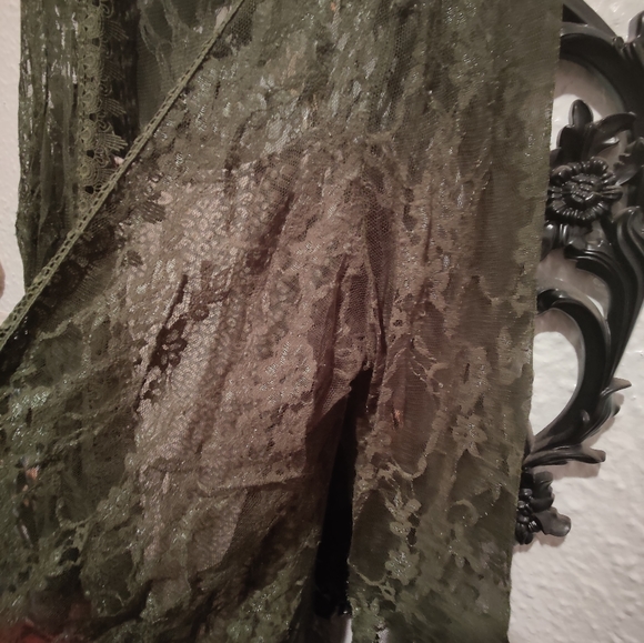 Urban Outfitter maxi bodycon dress with free lace kimono - Picture 8 of 8